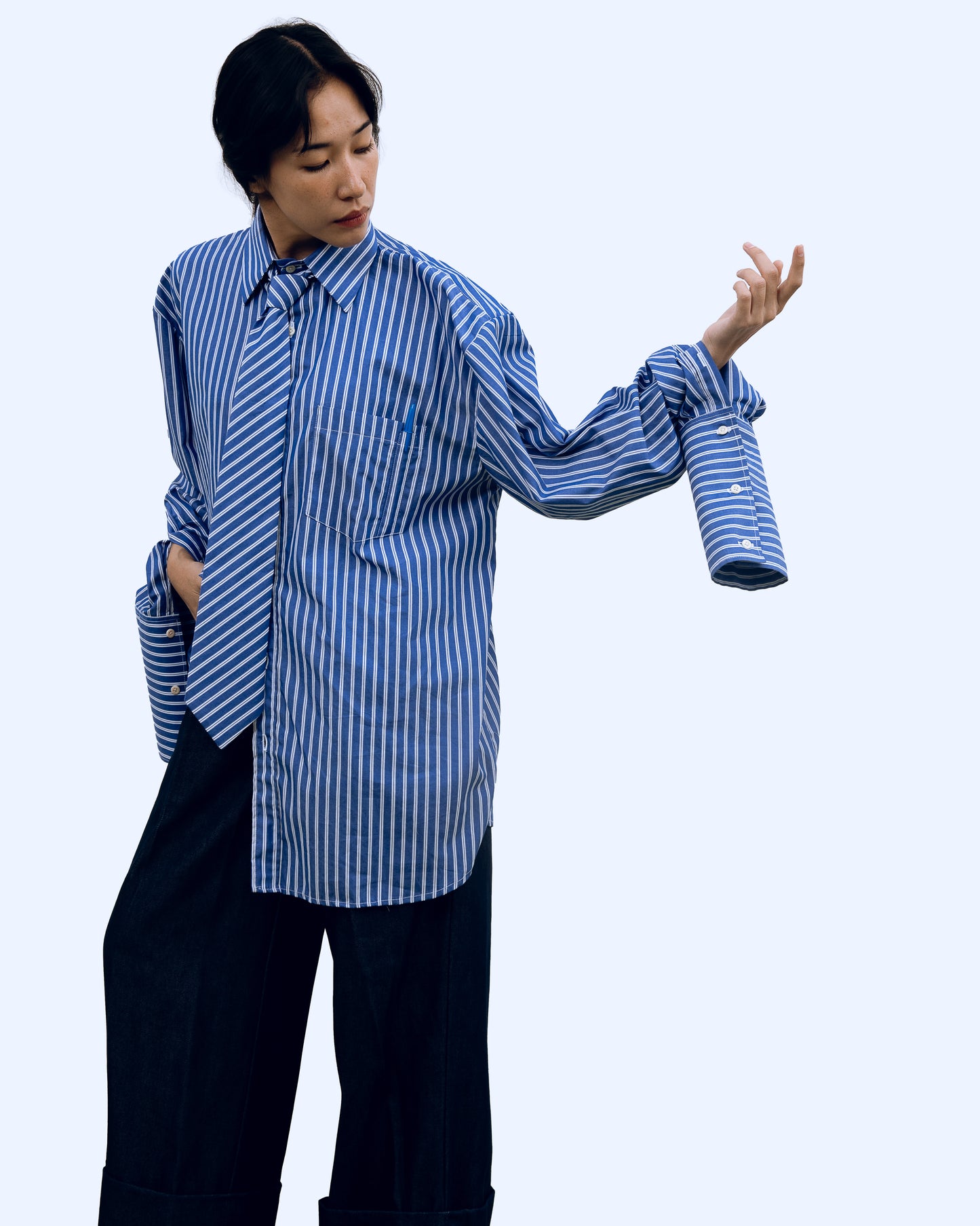 THE R.E.D. LONG SLEEVE SHIRT in Oxford Blue