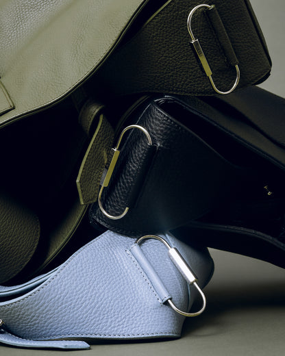 THE 444 CARRYALL in Smoke Gray