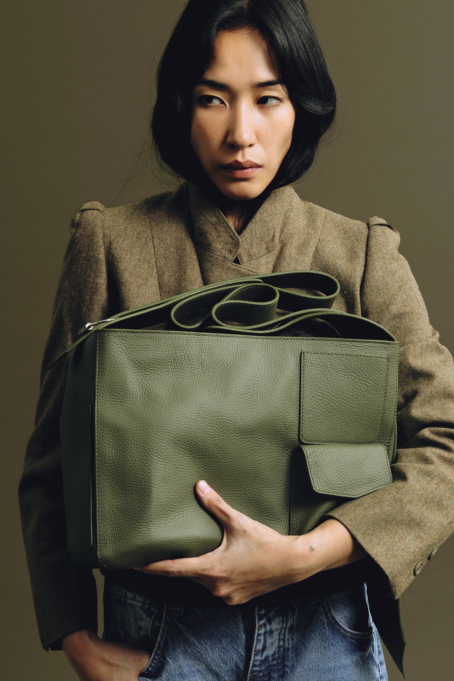 THE 444 CARRYALL in Moss