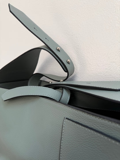 THE 444 CARRYALL in Seafoam