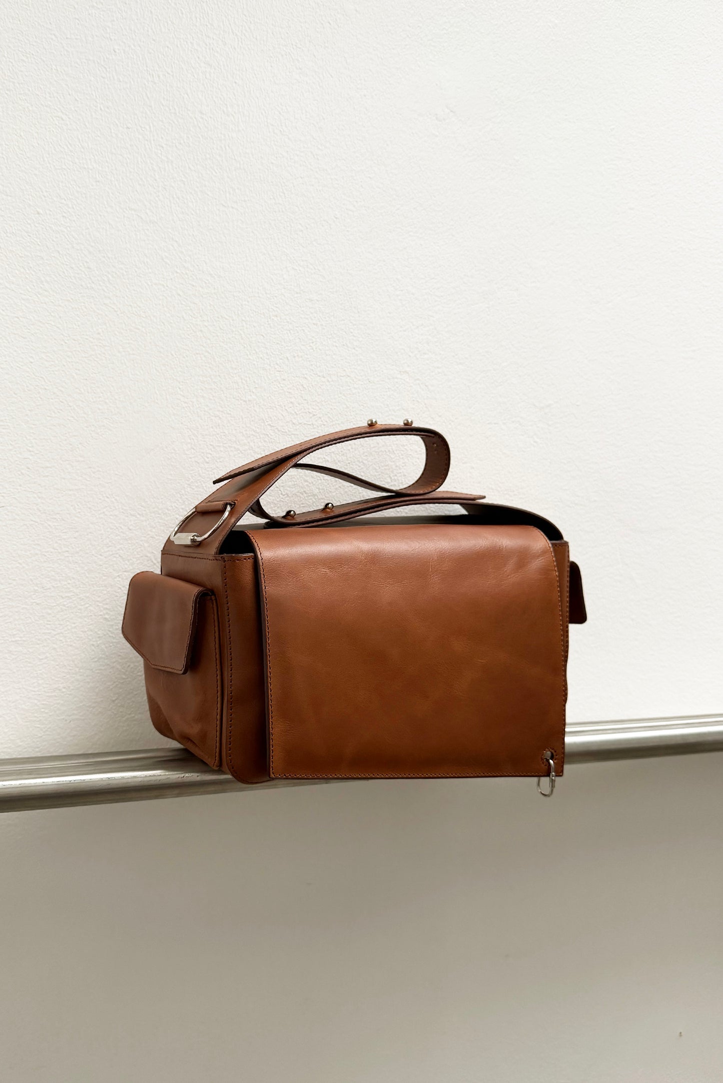 THE MEMORY BAG in Cognac