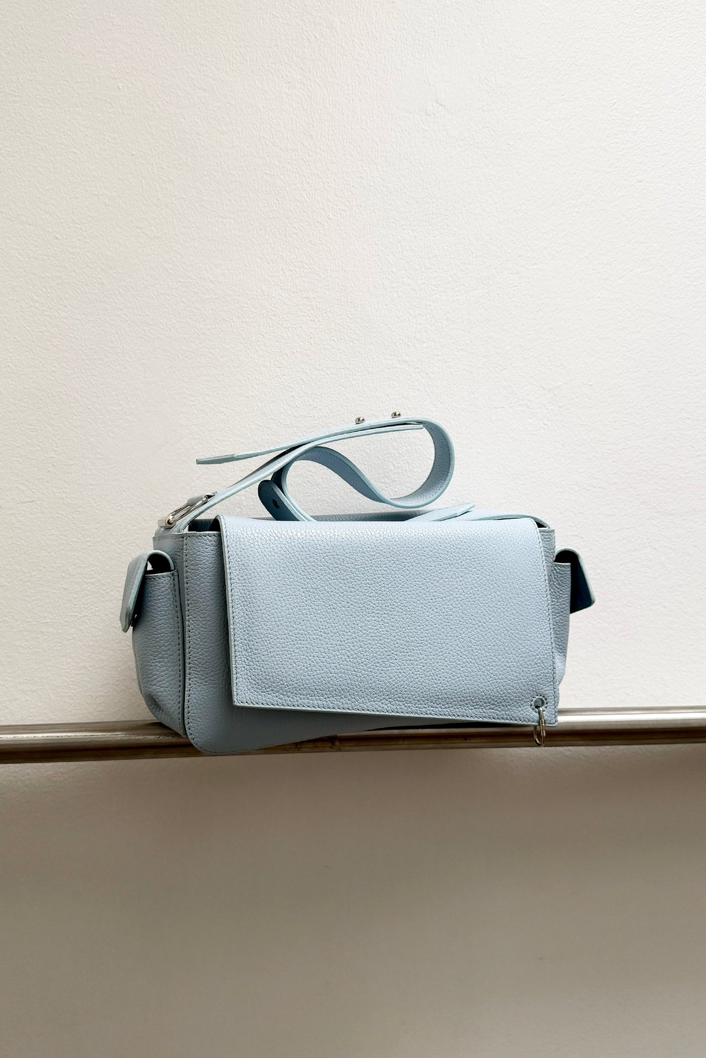 THE MEMORY BAG in Frost