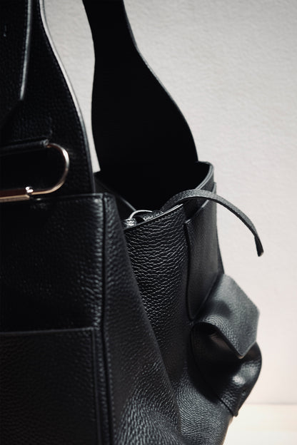 The 444 Carryall in Ink
