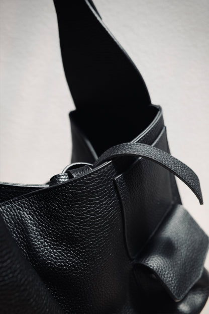 The 444 Carryall in Ink