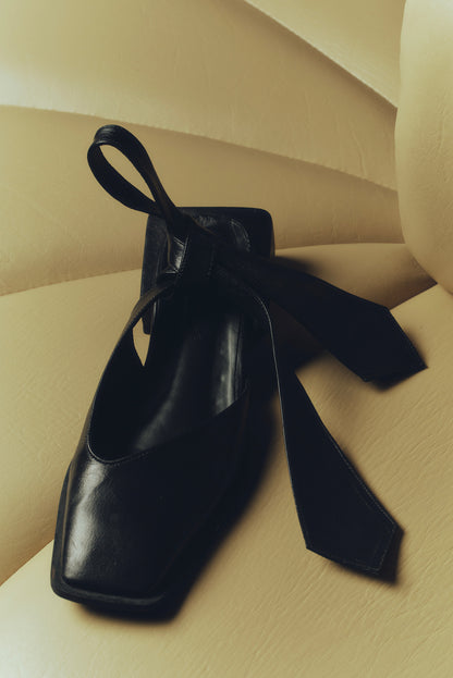 THE TAB SLINGBACK in Ink